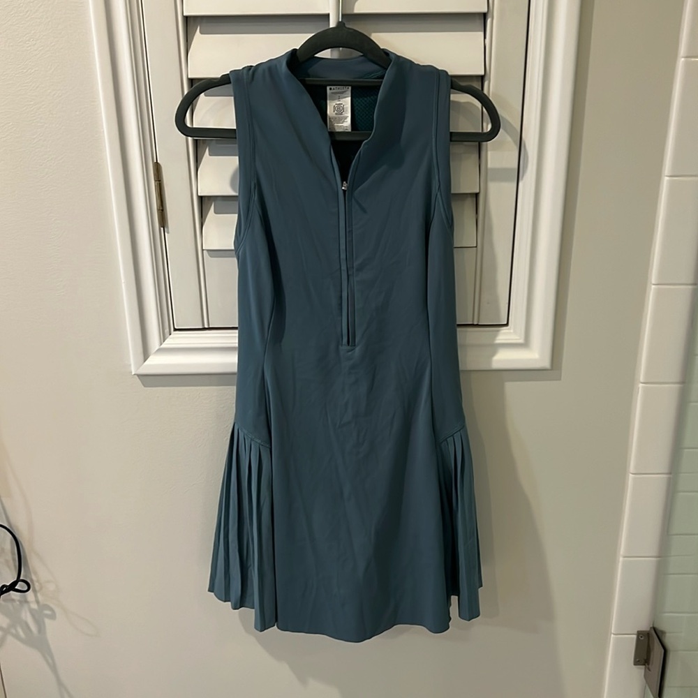 Athleta tennis dress Small